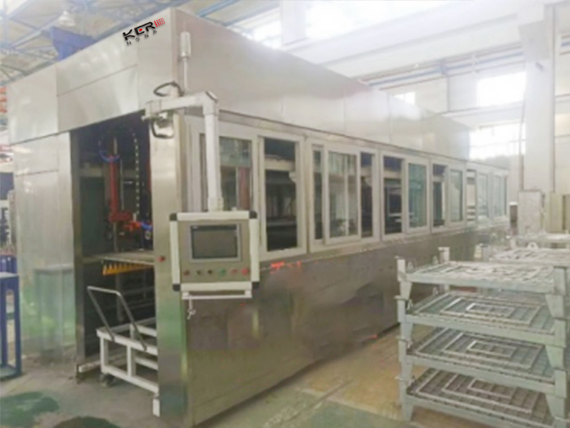 單工位旋轉(zhuǎn)噴淋清洗機(jī)的清潔更有優(yōu)勢(shì)嗎？